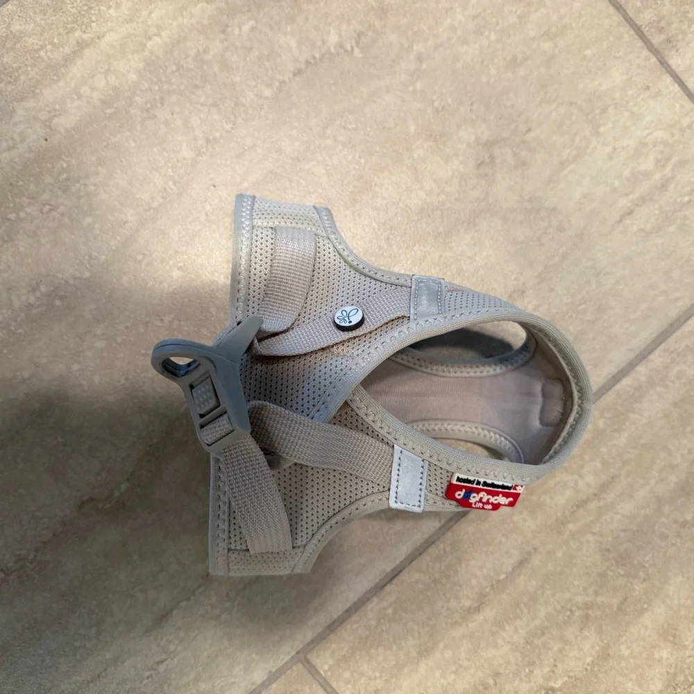 Beige dog harness XS